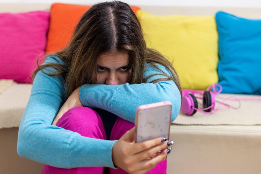 O que é bullying virtual ou cyberbullying?